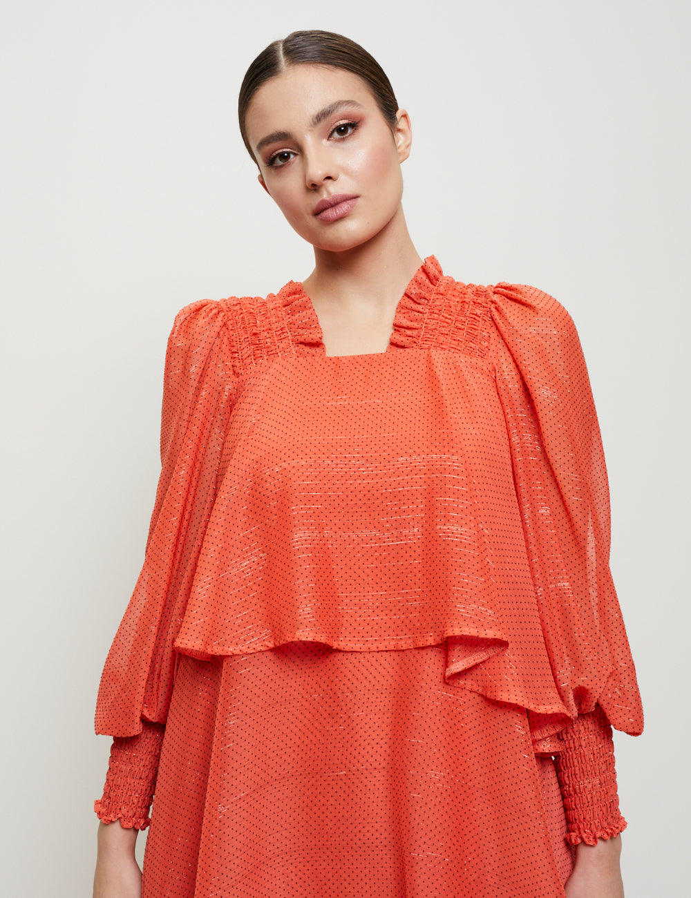 LOOSE-FIT DRESS WITH RUFFLES