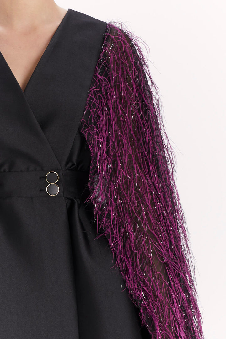 ENVELOPE DRESS WITH A FEATHER CAPE