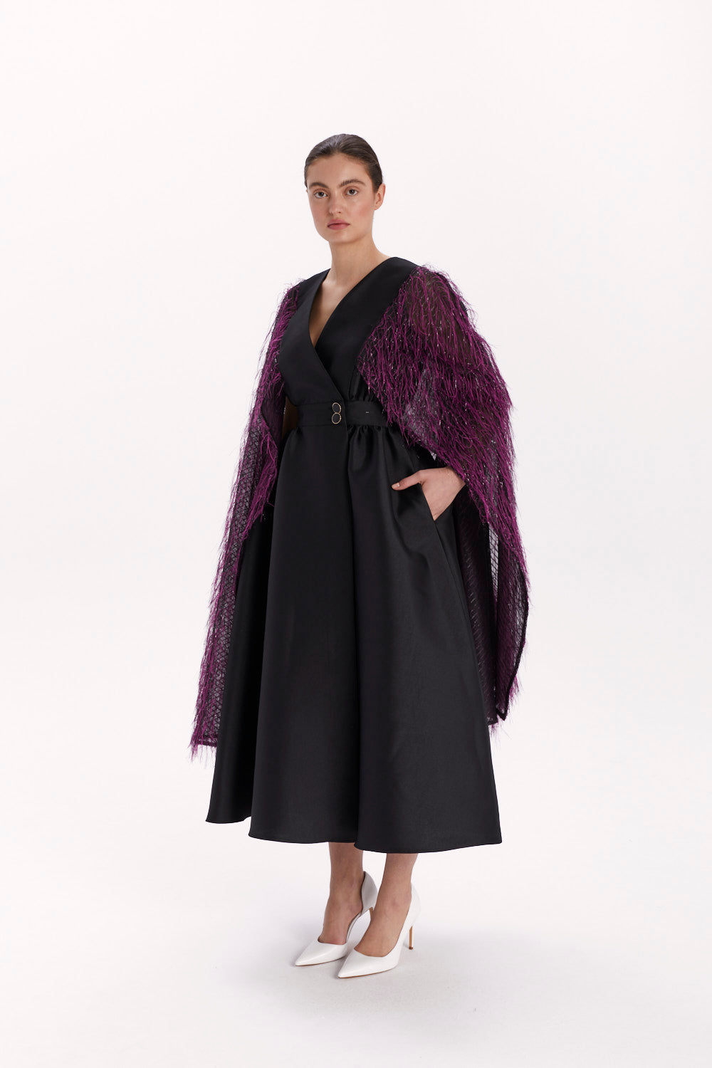 ENVELOPE DRESS WITH A FEATHER CAPE