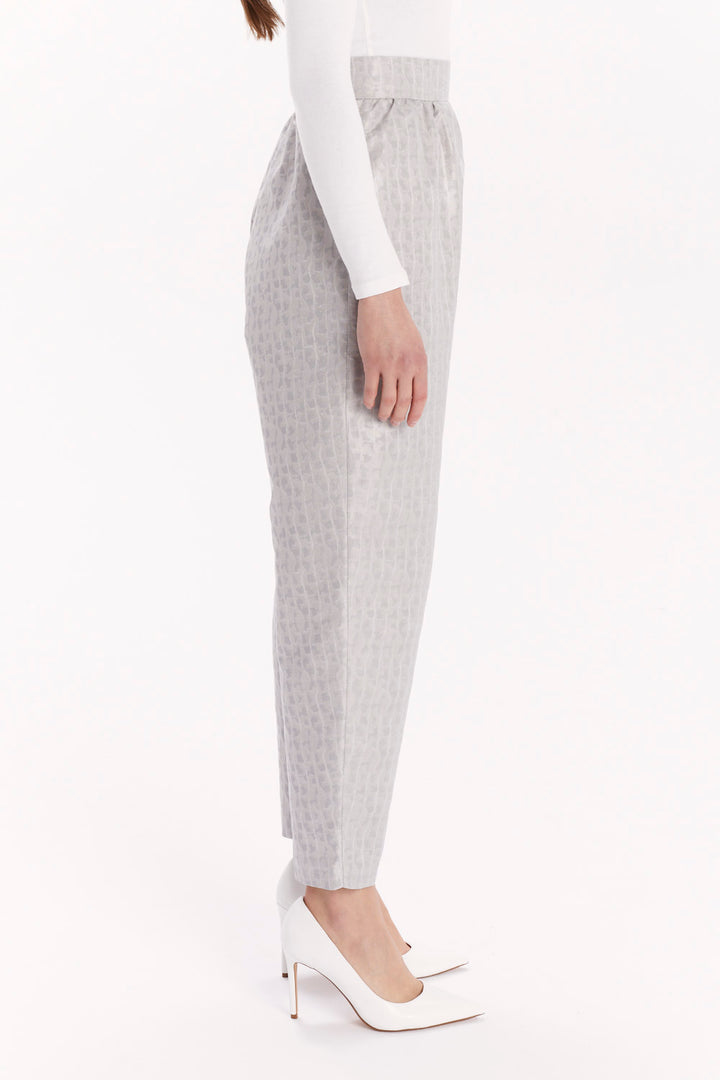HIGH-WAISTED PANTS WITH TAPERED LEGS