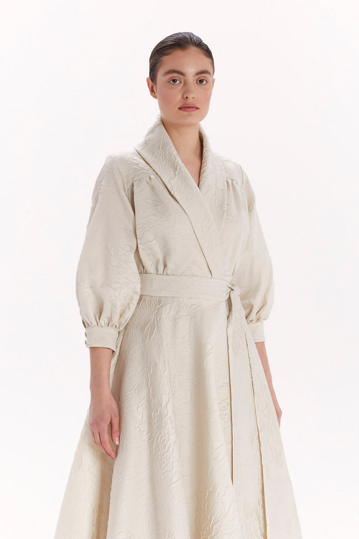 ENVELOPE DRESS WITH A COLLAR AND FLARED SKIRT