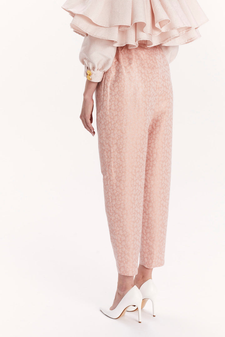 CIGARETTE TROUSERS WITH A DECORATIVE BELT