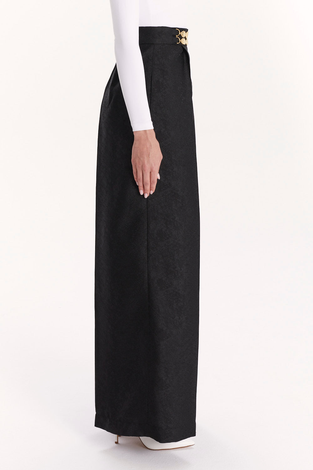 WIDE-LEG TAILORED TROUSERS