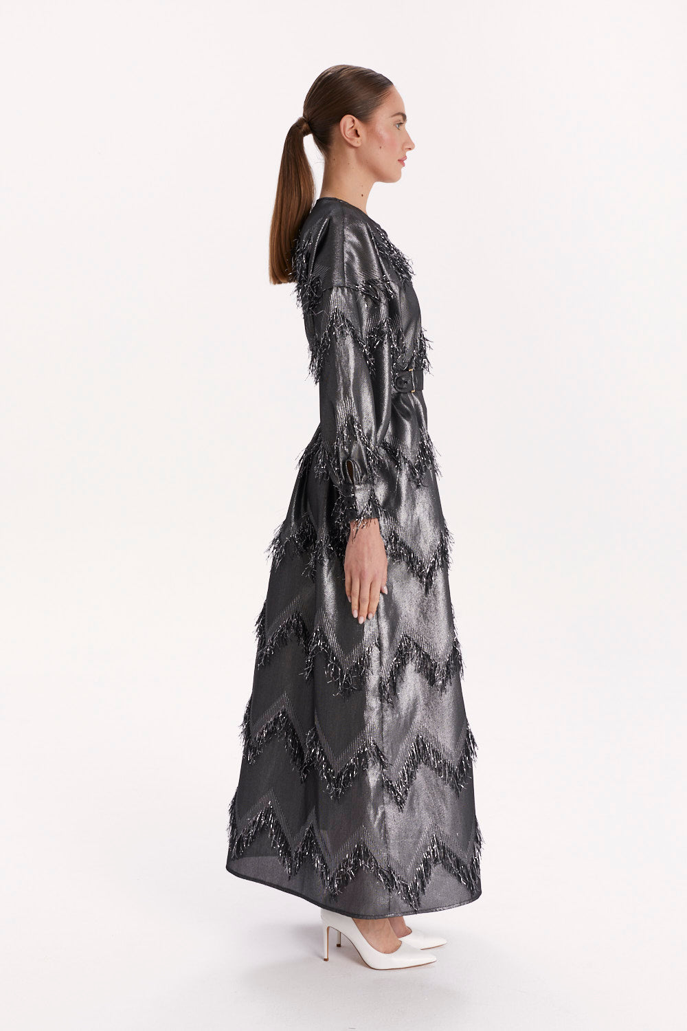 BUTTON-FRONT DRESS WITH LONG SLEEVES