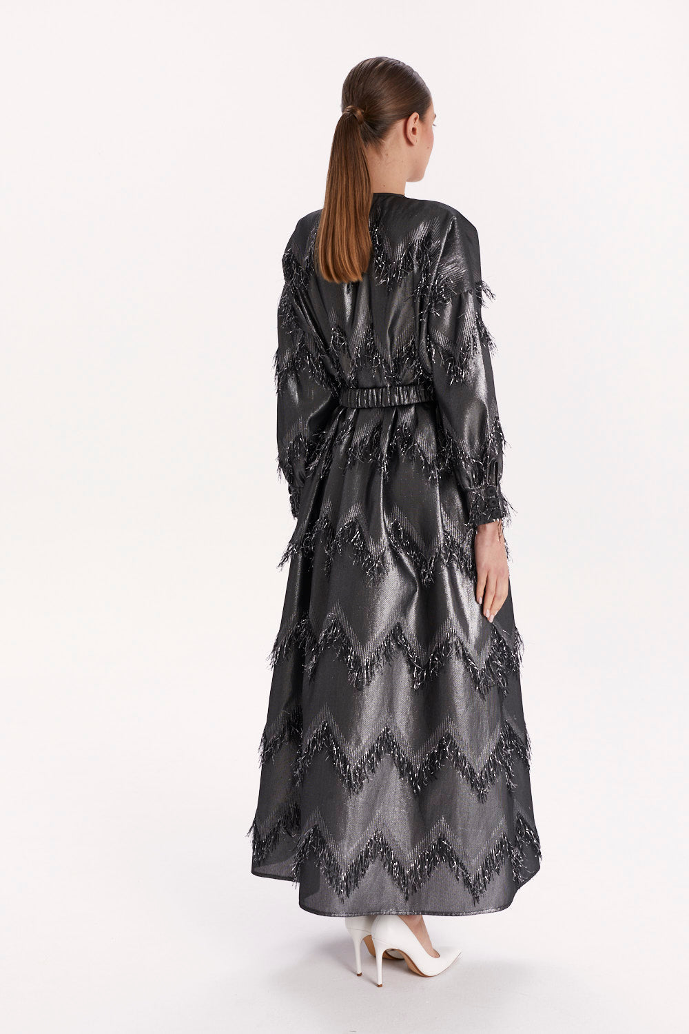 BUTTON-FRONT DRESS WITH LONG SLEEVES