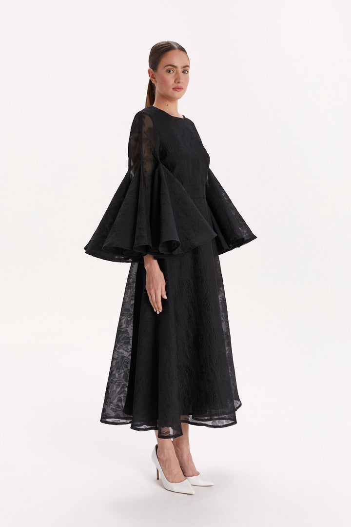 DRESS WITH FLARED SLEEVES