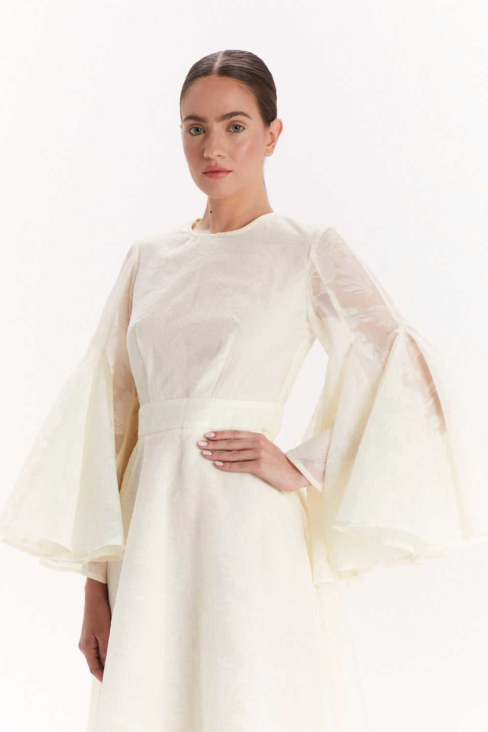 DRESS WITH FLARED SLEEVES