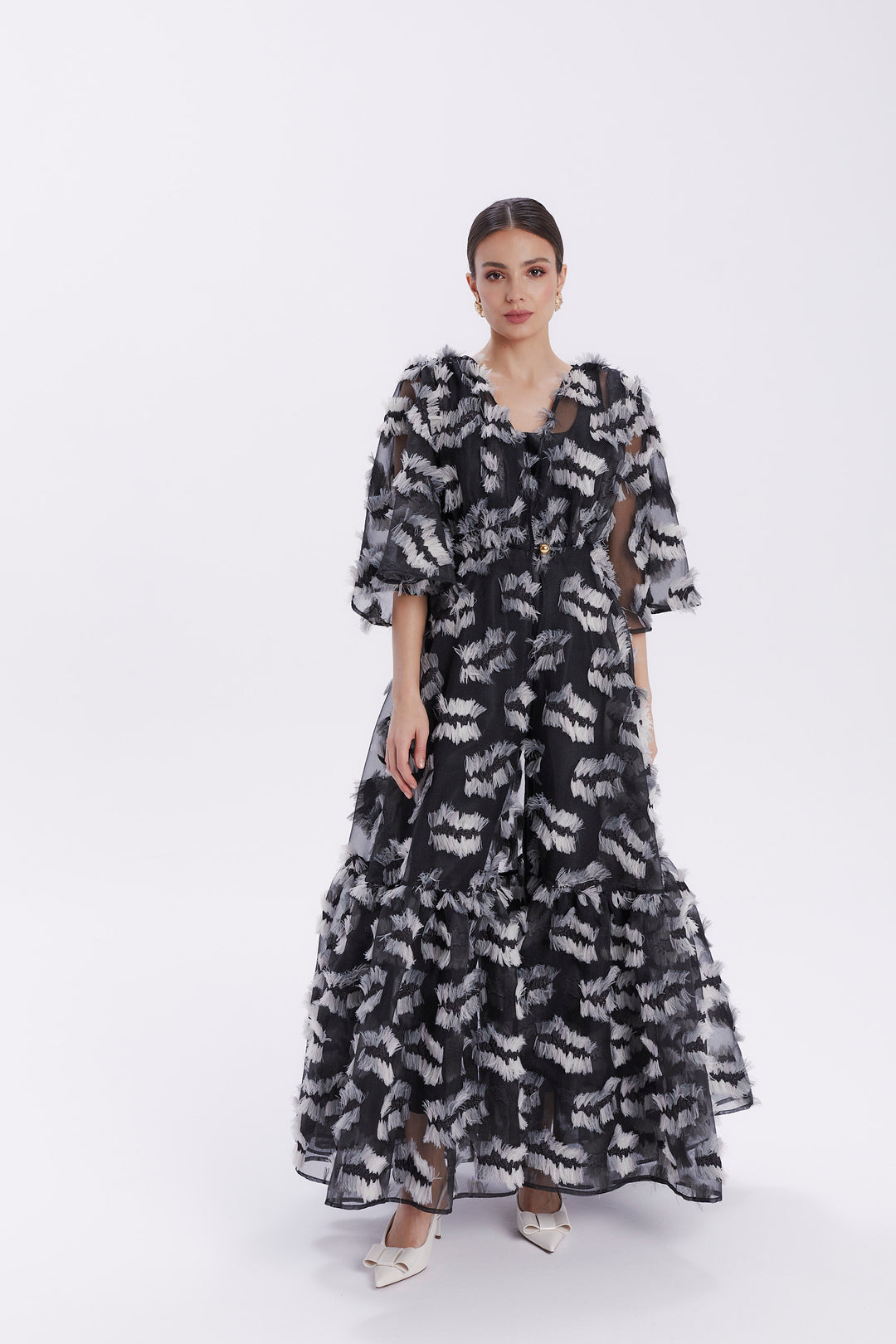 LONG SEMI-TRANSPARENT FIORE CAPE WITH FEATHERS