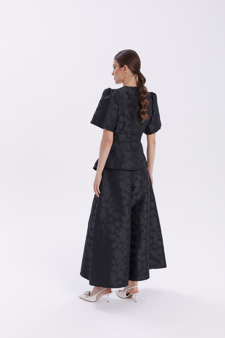 JACKET-CUT BLOUSE WITH SHORT SLEEVES