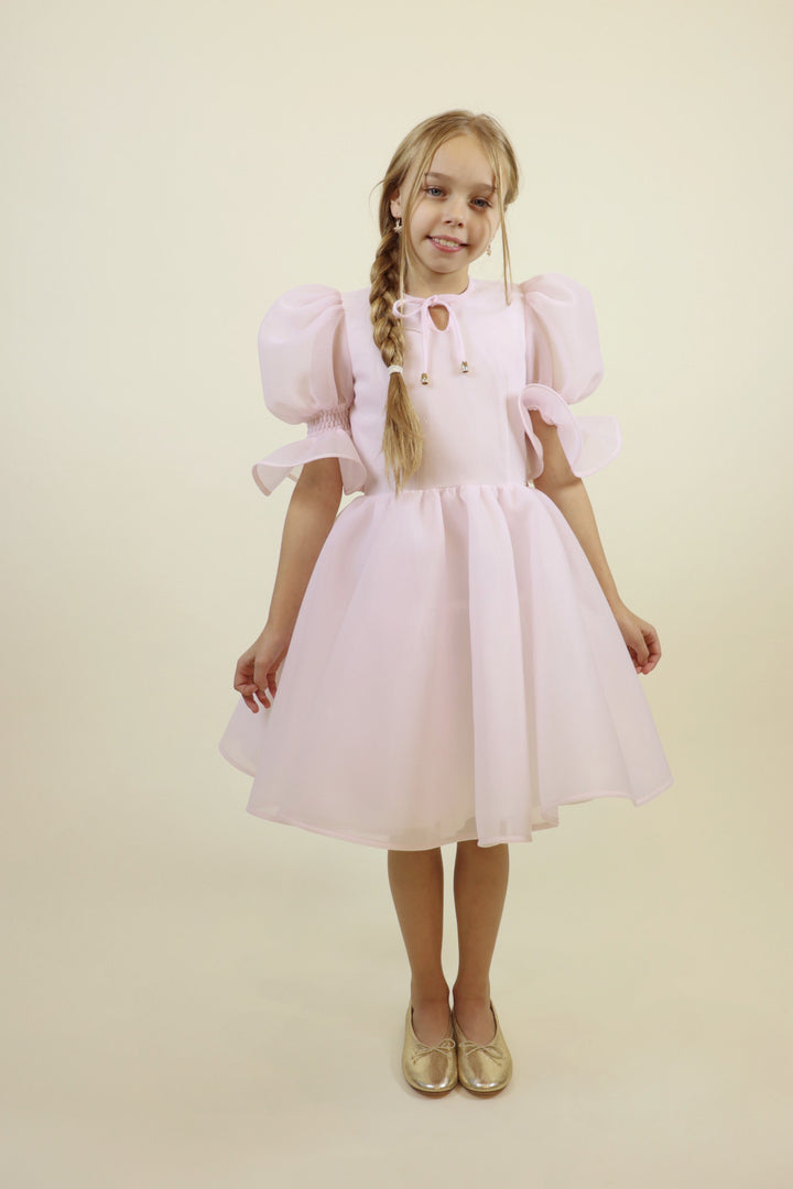 DRESS WITH PUFF SLEEVES