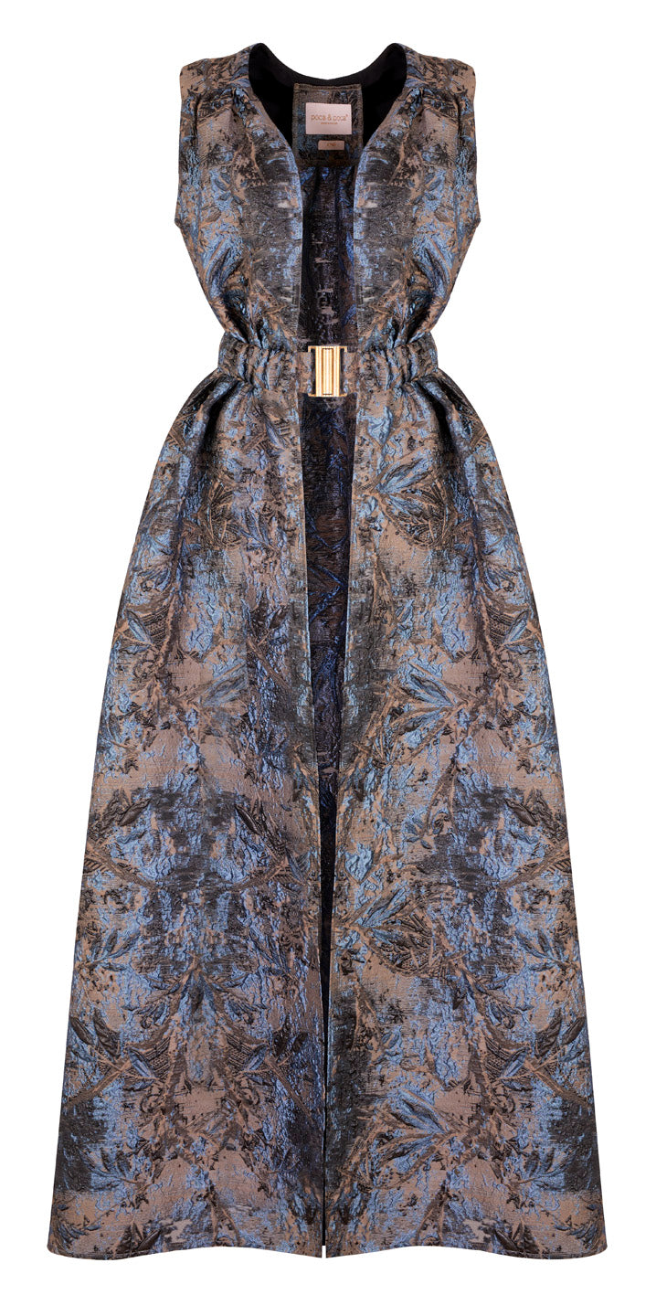 MAXI CAPE WITH A BELT