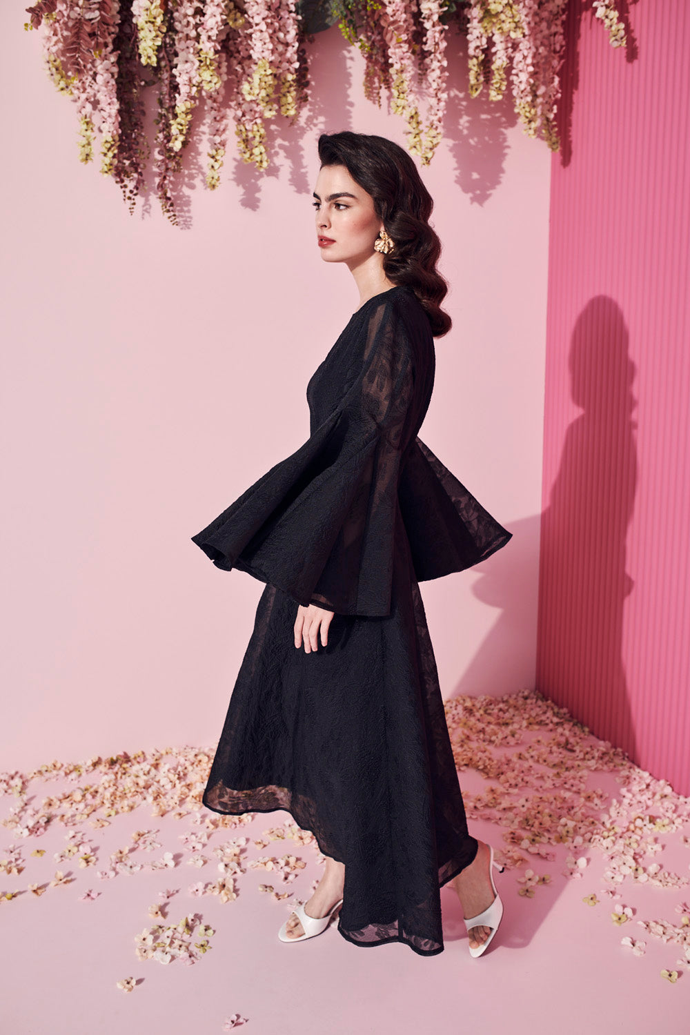 DRESS WITH FLARED SLEEVES