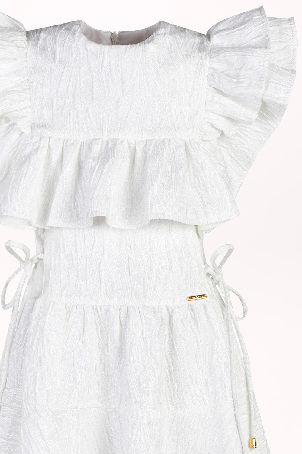 DRESS WITH A RUFFLE-TRIMMED NECKLINE AND SIDE TIES