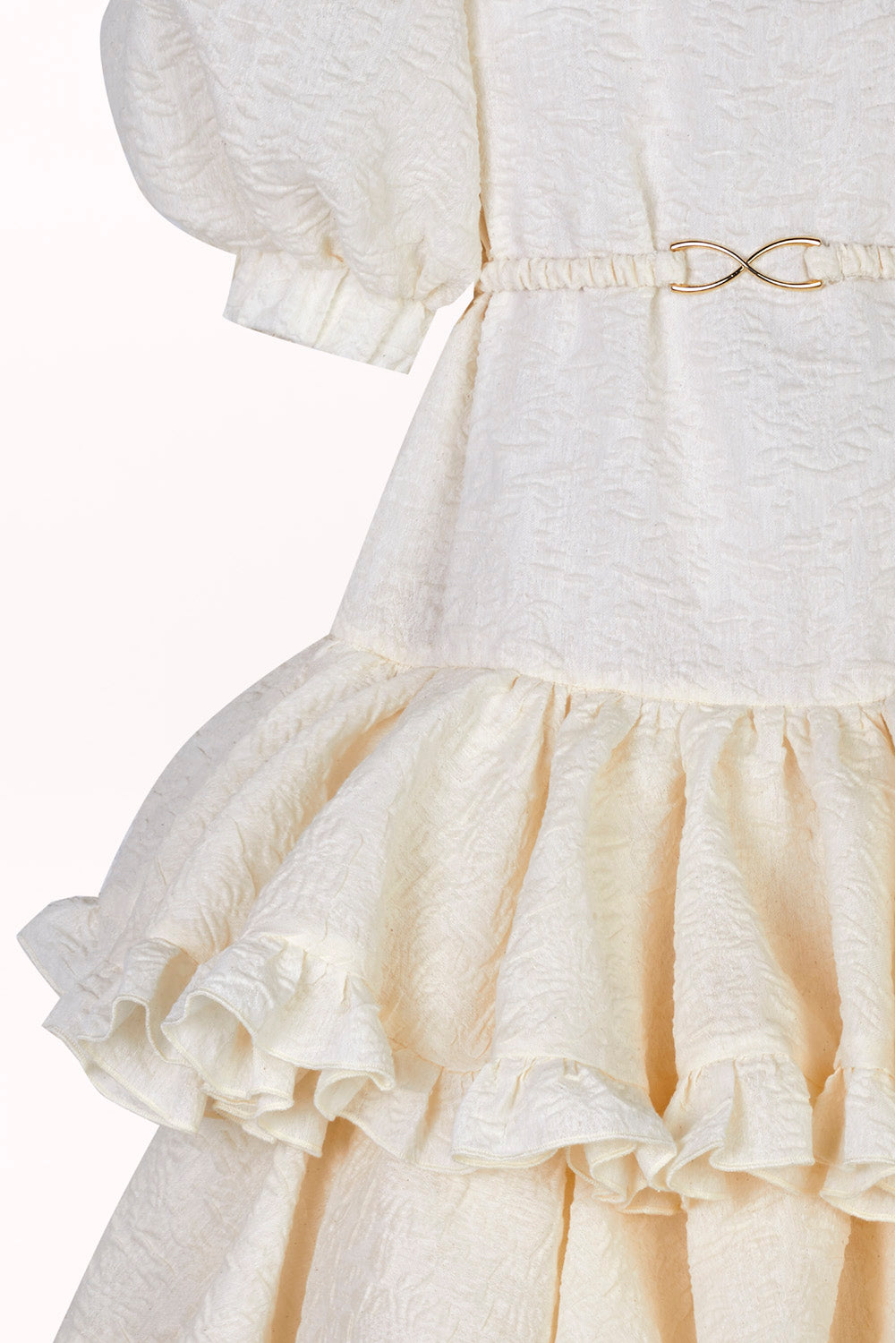 DRESS WITH FRILLS AND SHORT PUFFY SLEEVES