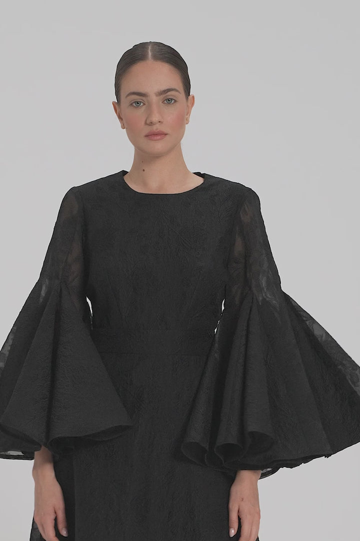 DRESS WITH FLARED SLEEVES