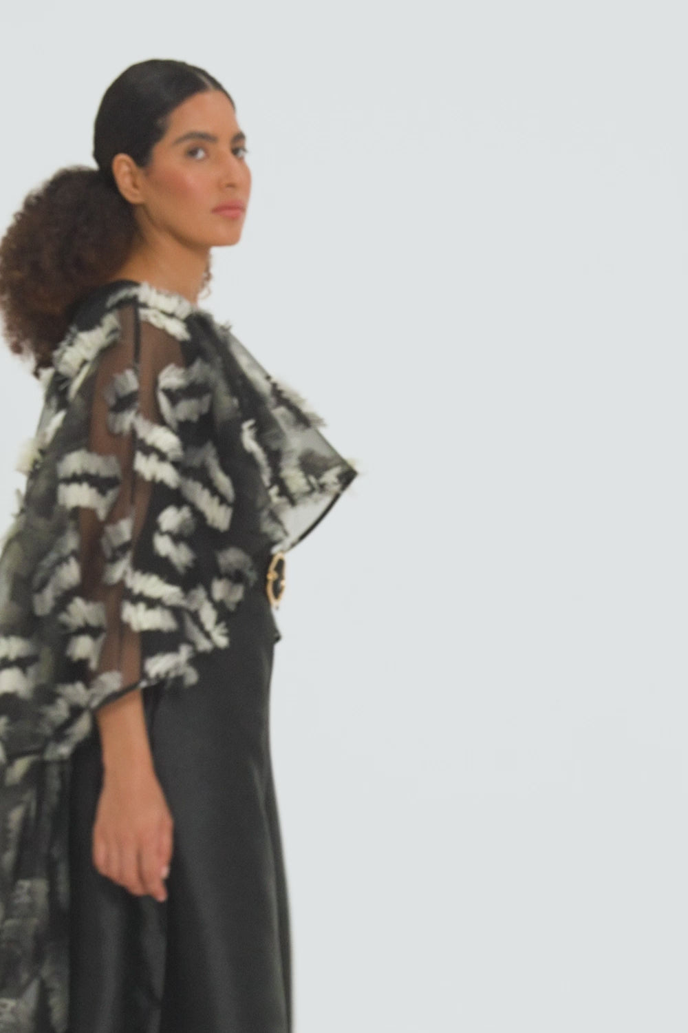 JUMPSUIT WITH WIDE LEGS AND CAPE